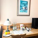 Albers Hotel